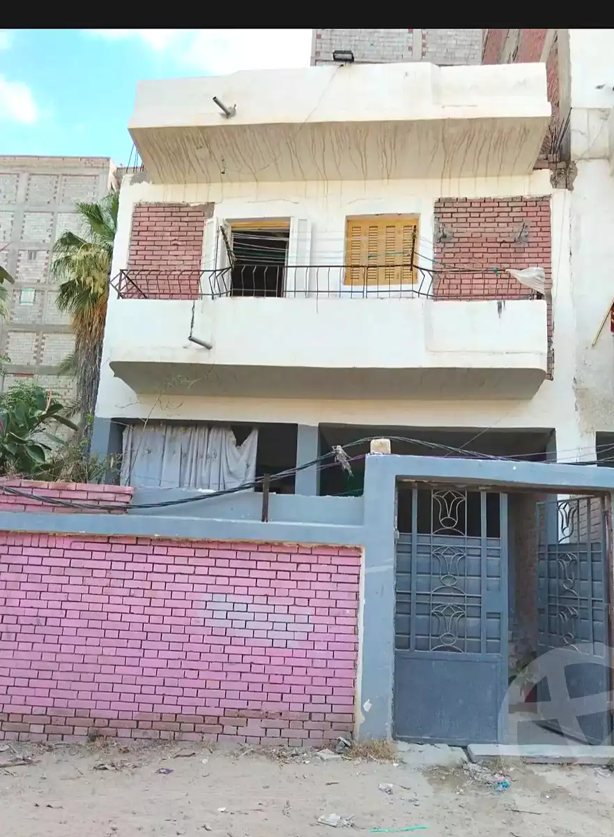 https://aqarmap.com.eg/ar/listing/7090667-for-sale-alexandria-al-agamy-el-hanouvel-el-attar-st