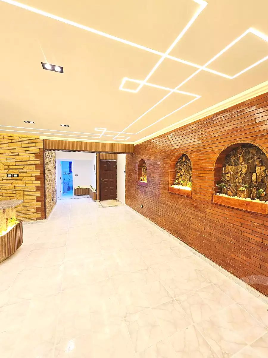 https://aqarmap.com.eg/ar/listing/7090702-for-sale-alexandria-al-agamy-shataa-el-nakheel