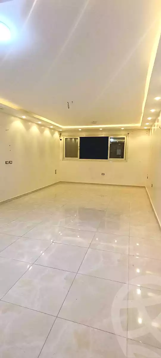 https://aqarmap.com.eg/ar/listing/7090793-for-sale-cairo-helwan-hadayek-helwan-nile-corniche-st
