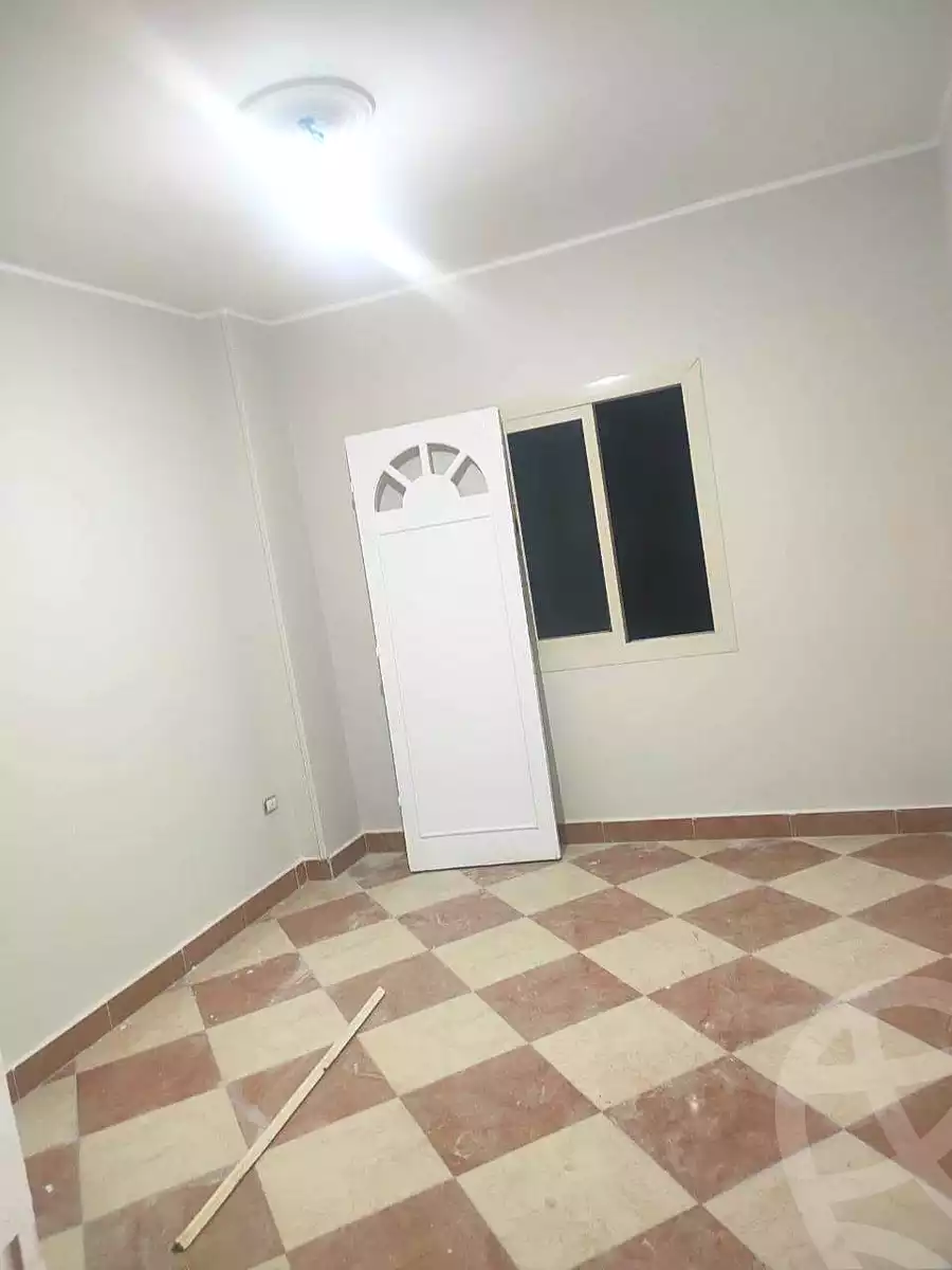 https://aqarmap.com.eg/ar/listing/7090855-for-sale-cairo-helwan-helwan-el-sharkeya-latif-basha-st