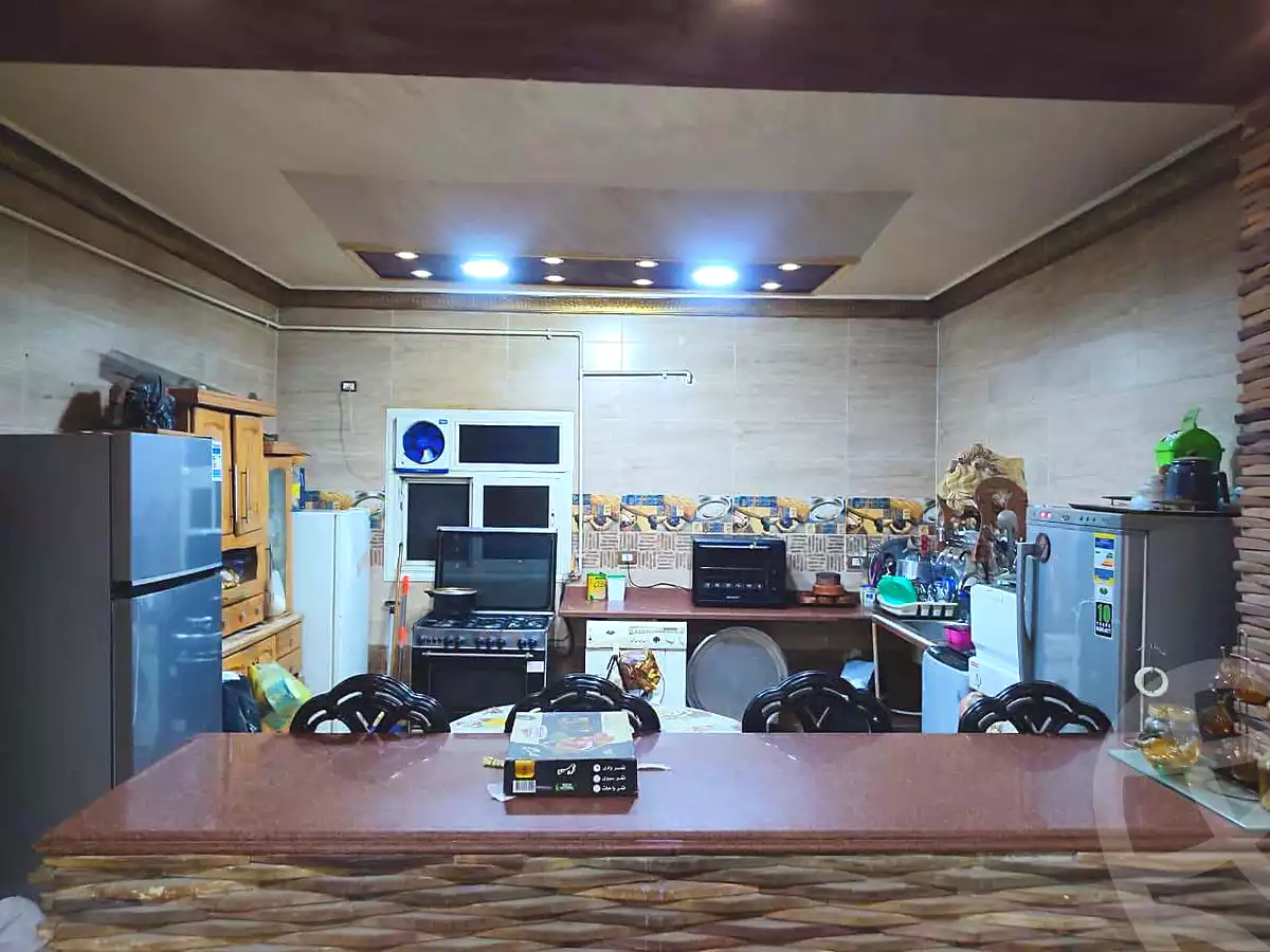 https://aqarmap.com.eg/ar/listing/7090926-for-sale-cairo-helwan-kwrnysh-hlwn