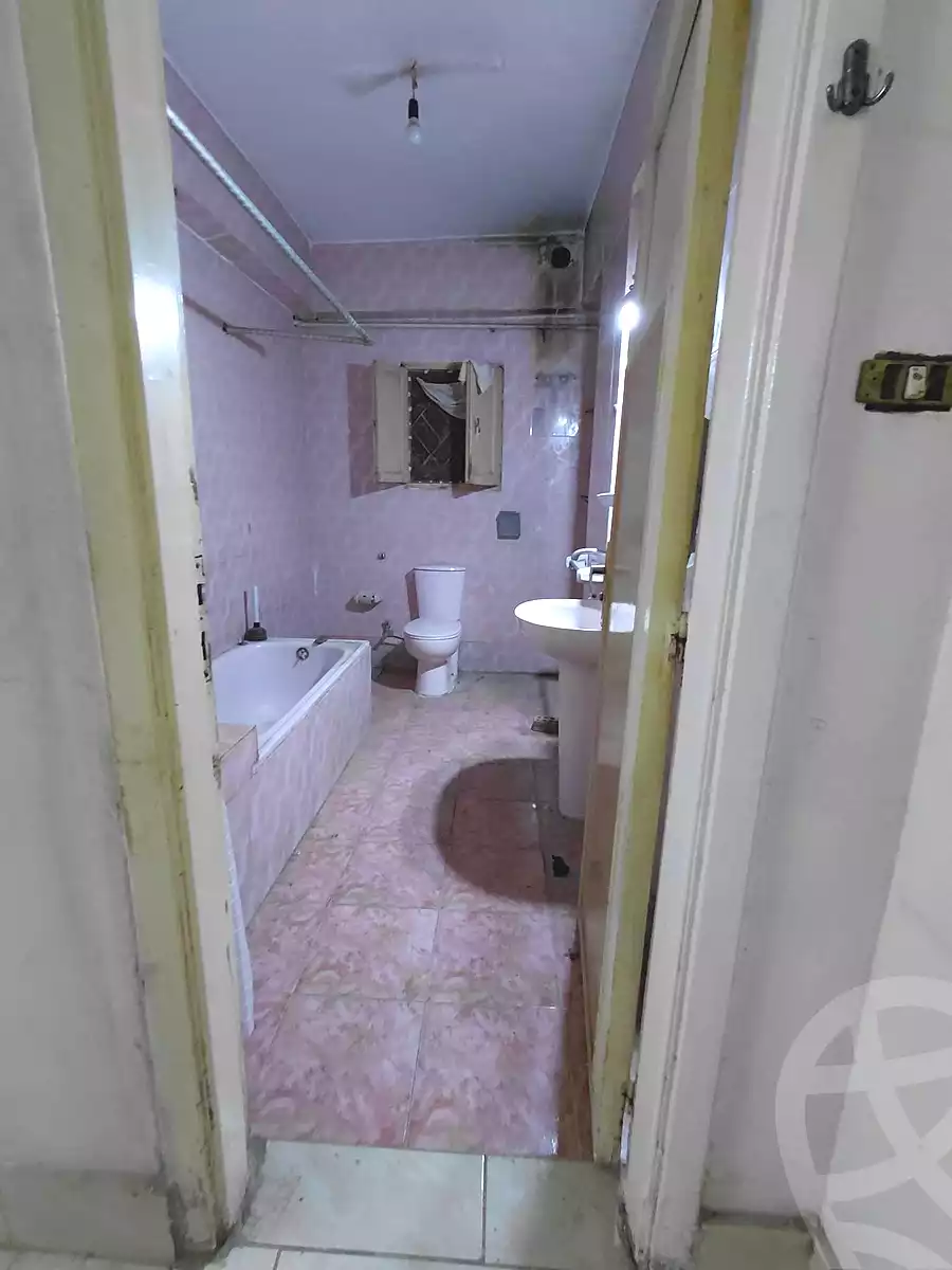 https://aqarmap.com.eg/en/listing/7090964-for-sale-cairo-helwan-tqsym-lnsr