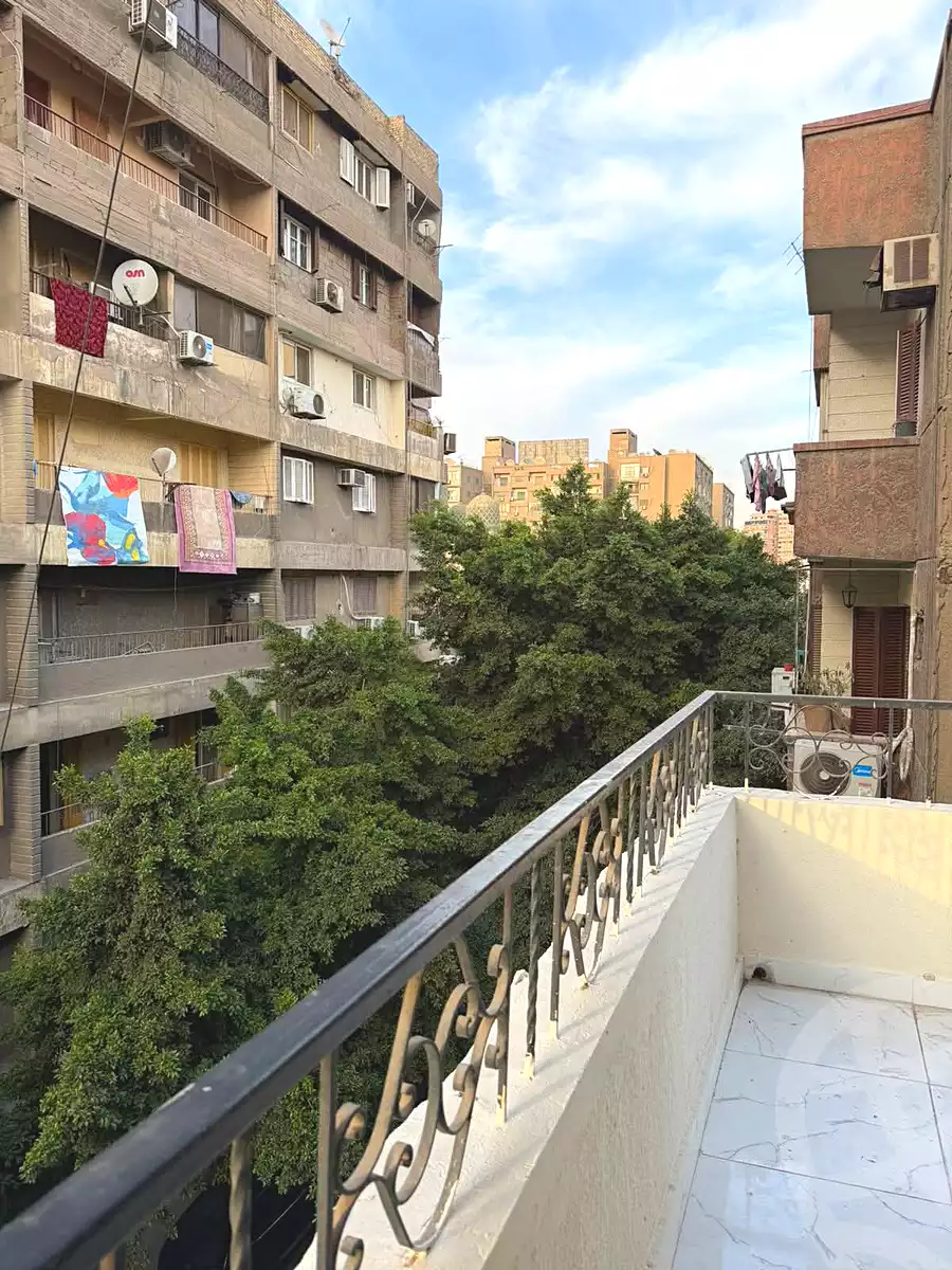 https://aqarmap.com.eg/en/listing/7090988-for-sale-cairo-el-agouza-abou-al-mahasen-square