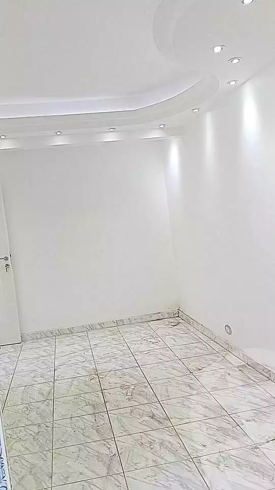 https://aqarmap.com.eg/ar/listing/7091163-for-sale-alexandria-lsywf-shamaa