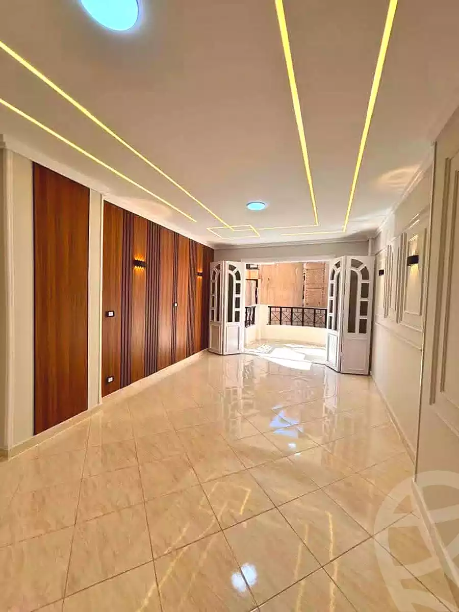https://aqarmap.com.eg/en/listing/7091220-for-sale-alexandria-miami-el-sebaey-st