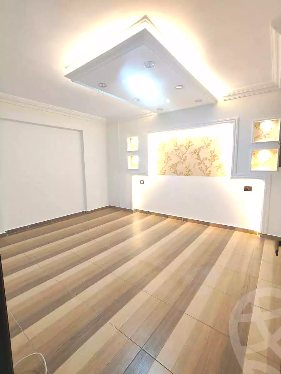 https://aqarmap.com.eg/ar/listing/7091259-for-sale-alexandria-miami-amin-khirat-al-ghandour-st