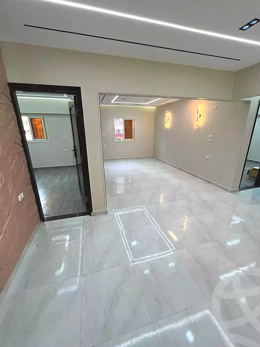 https://aqarmap.com.eg/ar/listing/7091362-for-sale-cairo-el-haram-el-lebeny-el-magzar-el-aly-st