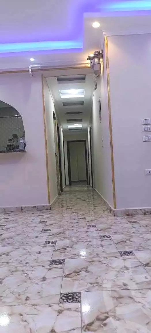https://aqarmap.com.eg/ar/listing/7091432-for-sale-cairo-helwan-hadayek-helwan-nile-corniche-st