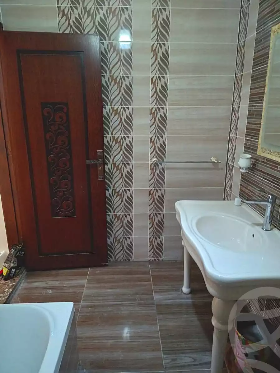 https://aqarmap.com.eg/ar/listing/7091441-for-sale-cairo-elnozha-Streettt-27