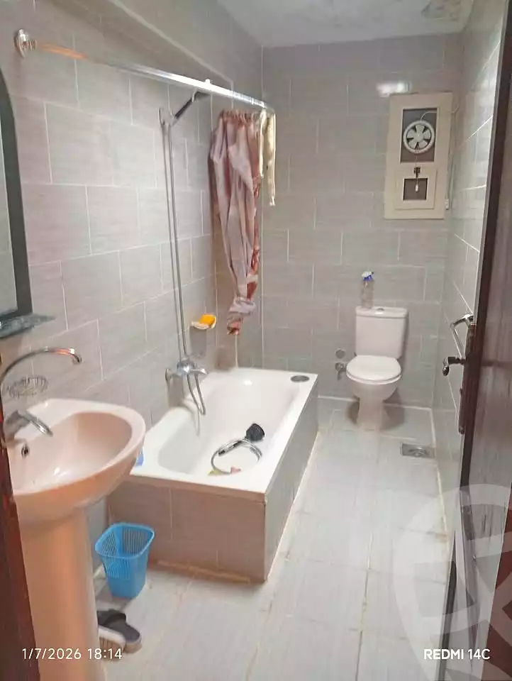 https://aqarmap.com.eg/ar/listing/7091491-for-sale-alexandria-al-agamy-lbytsh-bianchiii-el-arbaeen-st