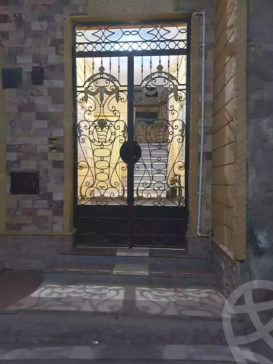 https://aqarmap.com.eg/en/listing/7091608-for-rent-cairo-shoubra-jzyr-bdrn-al-masara-st