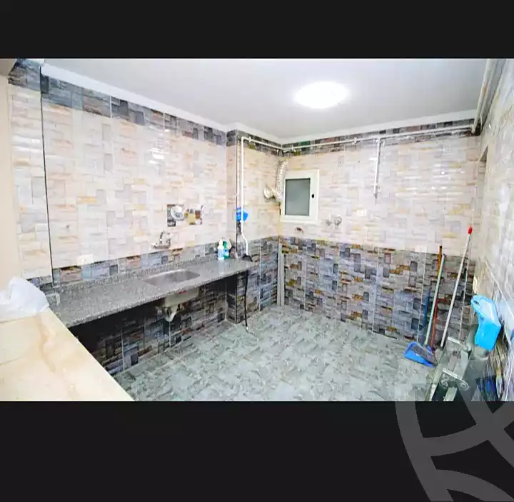 https://aqarmap.com.eg/en/listing/7091628-for-rent-alexandria-ganaklis-shr-bw-qyr-tryq-lhry