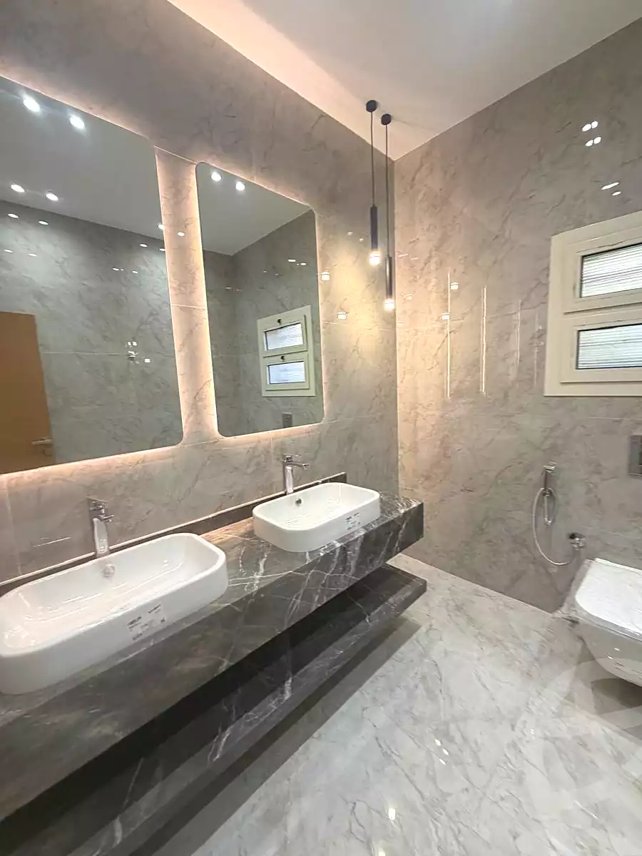 https://aqarmap.com.eg/en/listing/7091741-for-sale-cairo-new-cairo-compounds