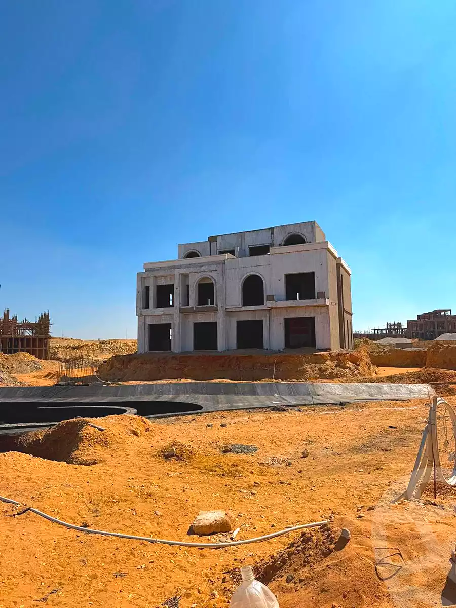 https://aqarmap.com.eg/en/listing/7091804-for-sale-cairo-new-cairo-compounds-ever-compound-cred