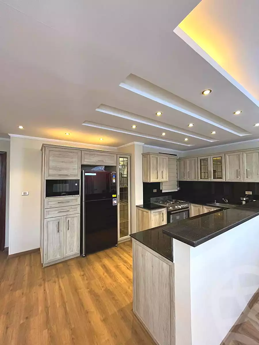https://aqarmap.com.eg/ar/listing/7091837-for-sale-cairo-new-cairo-compounds-mwrd-fq-llttwyr
