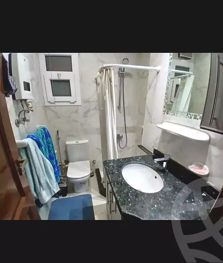 https://aqarmap.com.eg/ar/listing/7091928-for-sale-alexandria-camp-cesar-el-gaish-rd