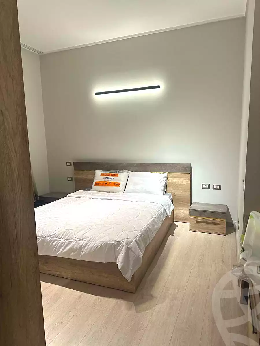 https://aqarmap.com.eg/en/listing/7091955-for-sale-cairo-new-cairo-compounds-kmbwnd-fyldj-jyt-blm-hylz