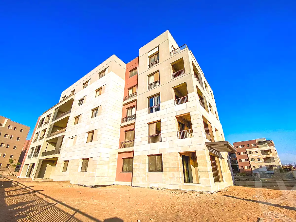 https://aqarmap.com.eg/ar/listing/7091965-for-sale-cairo-new-cairo-compounds-district-5