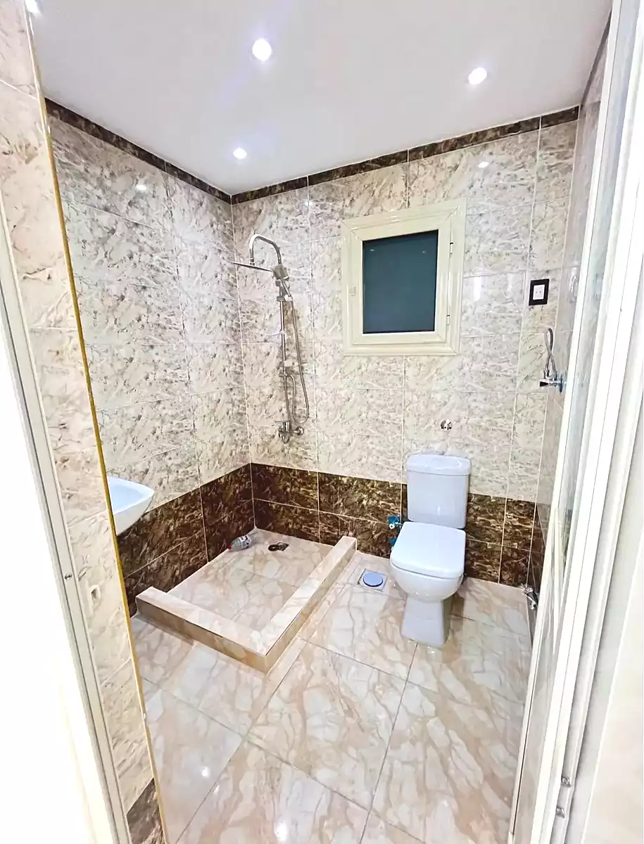 https://aqarmap.com.eg/ar/listing/7092356-for-rent-alexandria-lsywf-el-falki