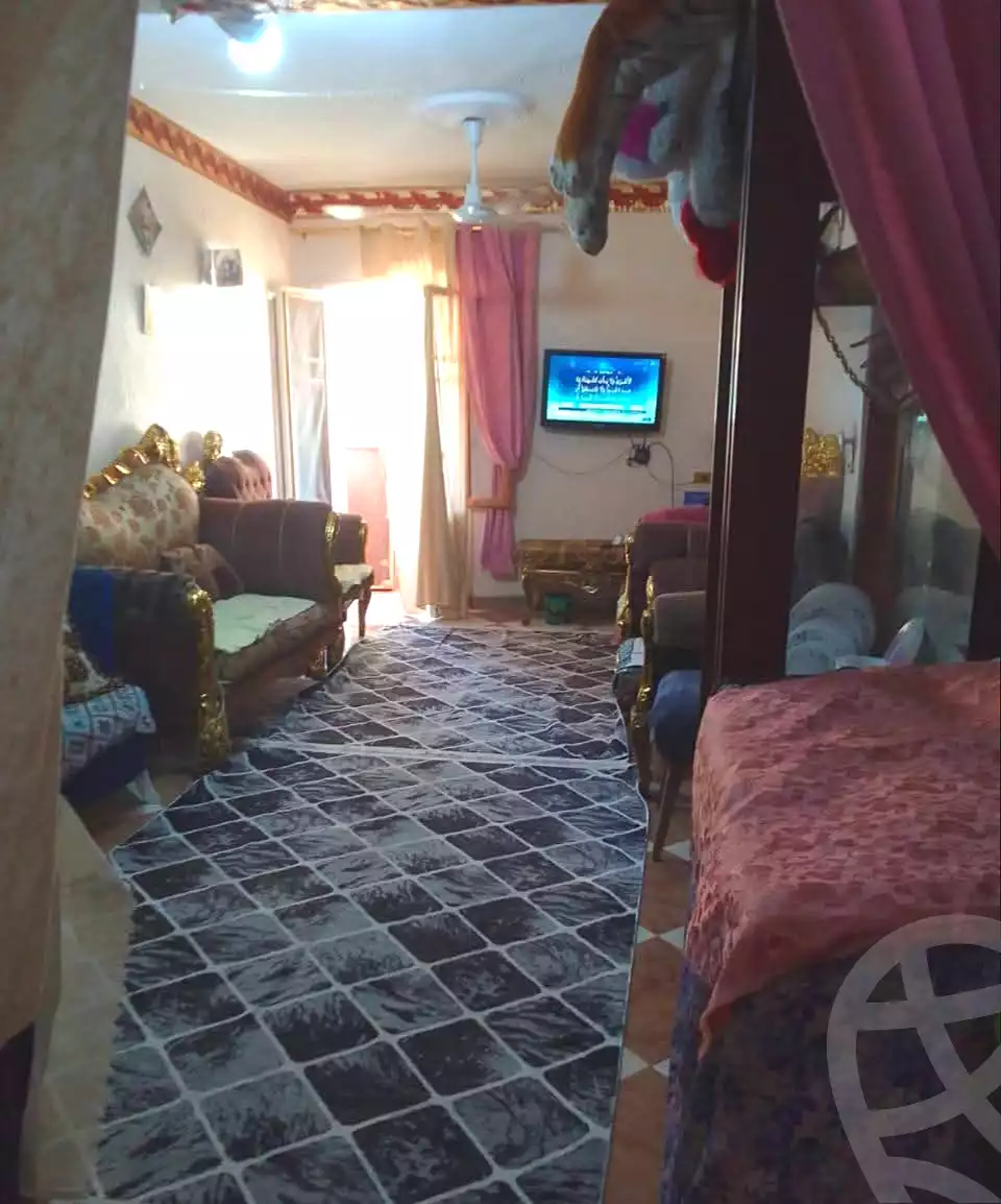 https://aqarmap.com.eg/en/listing/7092388-for-sale-alexandria-el-asafra-l-sfr-qbly-el-maahad-el-dini-st