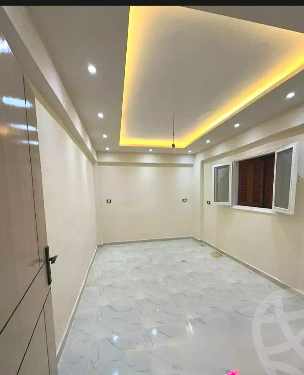 https://aqarmap.com.eg/ar/listing/7092398-for-sale-alexandria-al-agamy-lbytsh-qased-kareem-st