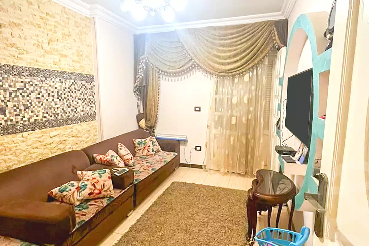 https://aqarmap.com.eg/ar/listing/7092488-for-sale-alexandria-lsywf-lsywf-bhry-abd-el-salam-aref-st