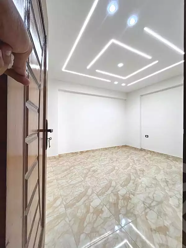 https://aqarmap.com.eg/ar/listing/7092532-for-rent-alexandria-lsywf-el-falki