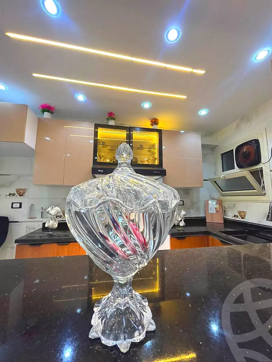 https://aqarmap.com.eg/ar/listing/7092556-for-sale-cairo-ain-shams-ahmed-esmat-st