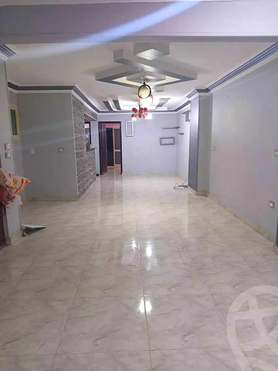 https://aqarmap.com.eg/en/listing/7092573-for-sale-cairo-ain-shams-shr-hmd-jbr