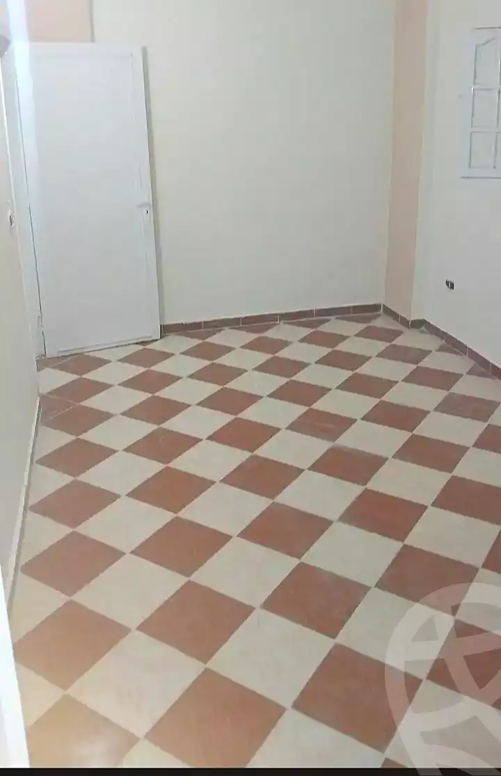 https://aqarmap.com.eg/ar/listing/7092576-for-sale-alexandria-al-agamy-el-hanouvel