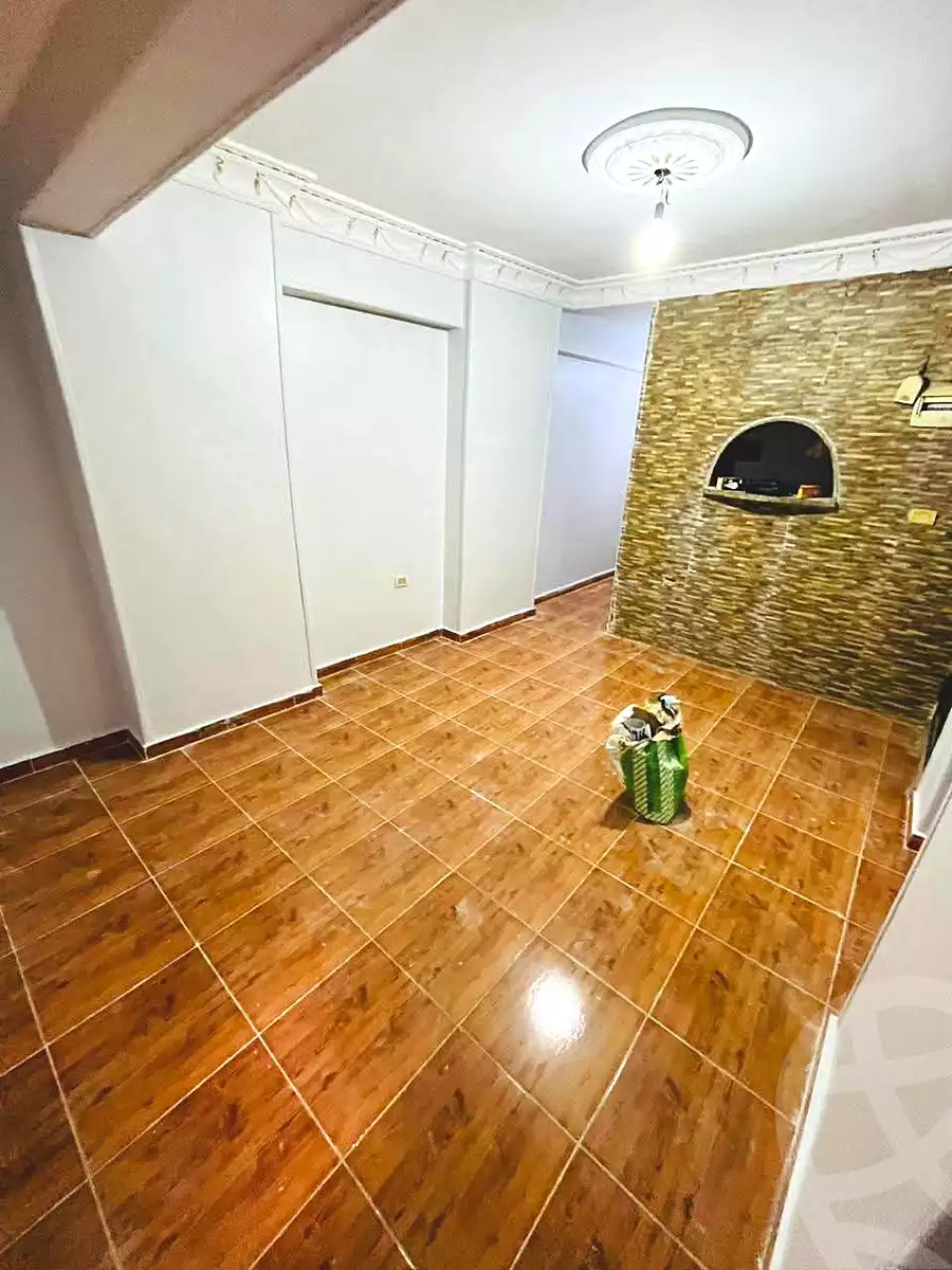 https://aqarmap.com.eg/ar/listing/7092582-for-sale-alexandria-lsywf-el-falki