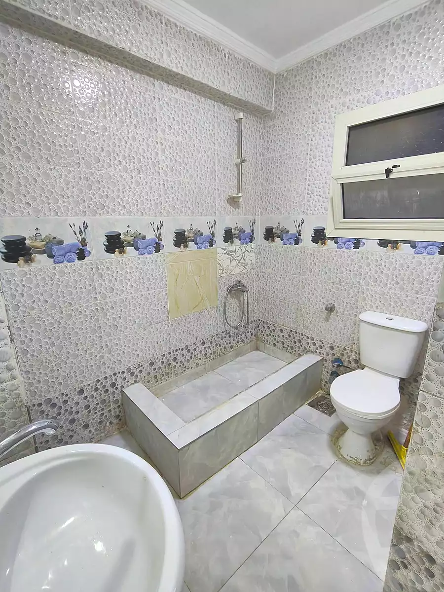 https://aqarmap.com.eg/ar/listing/7093456-for-sale-alexandria-el-asafra-l-sfr-bhry
