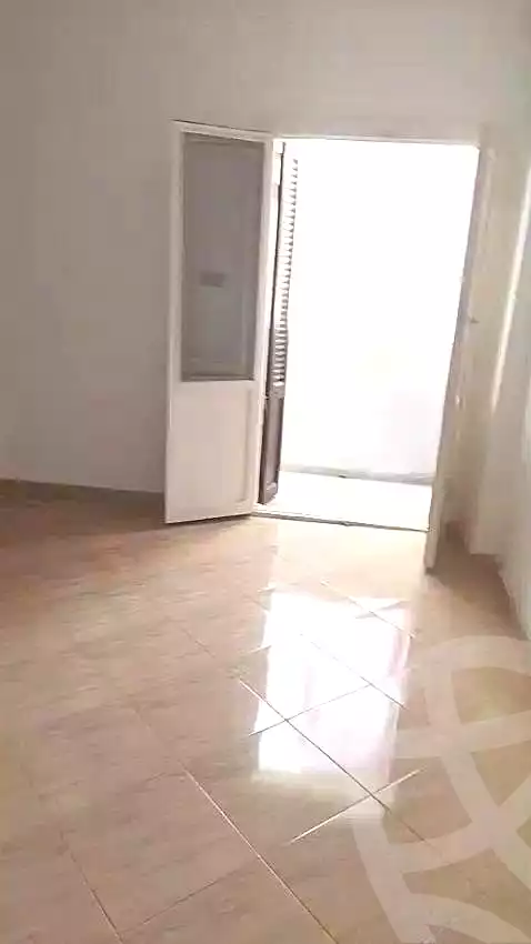 https://aqarmap.com.eg/en/listing/7093581-for-rent-alexandria-al-agamy-shataa-el-nakheel