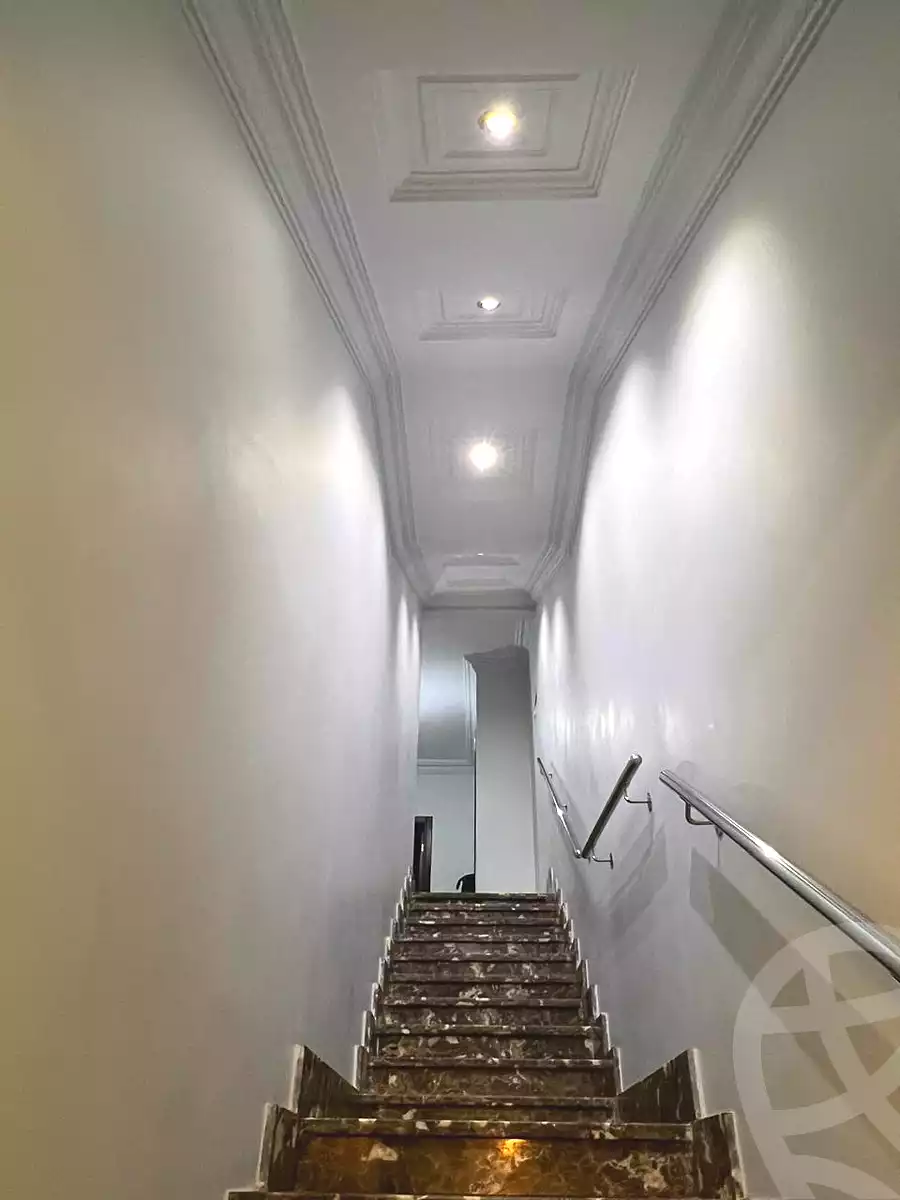 https://aqarmap.com.eg/ar/listing/7093658-for-sale-cairo-new-cairo-el-banafsg-el-banafsag-omarat-al-gabri-st