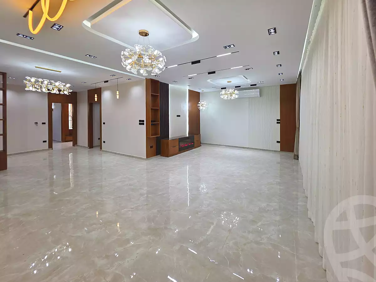https://aqarmap.com.eg/en/listing/7093663-for-rent-cairo-new-cairo-compounds-lakeview-residence