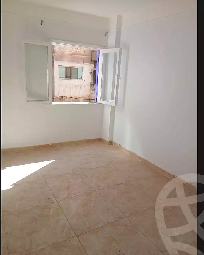 https://aqarmap.com.eg/ar/listing/7093699-for-sale-alexandria-al-agamy-lbytsh-al-andalous-wa-al-hgaz-st