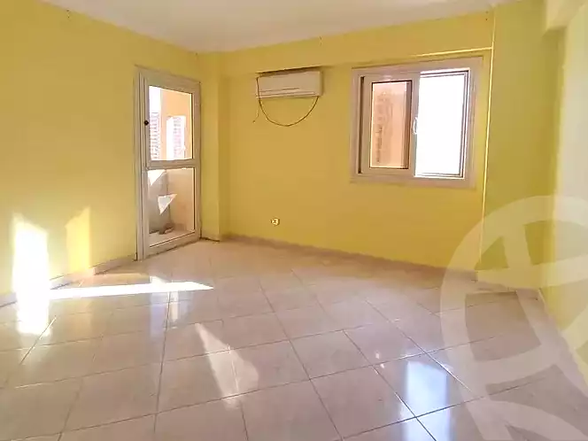 https://aqarmap.com.eg/en/listing/7093892-for-rent-alexandria-camp-cesar-port-said-street