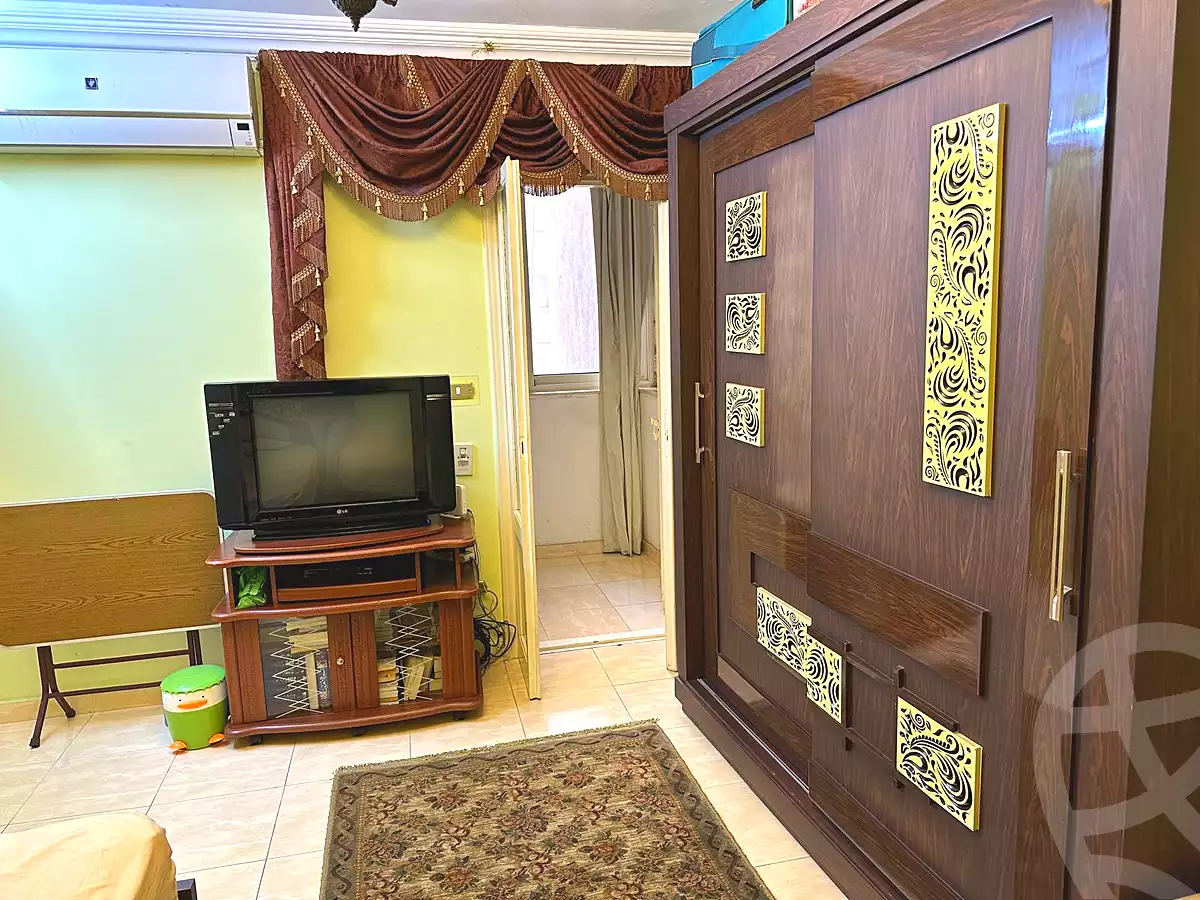 https://aqarmap.com.eg/en/listing/7094030-for-sale-alexandria-el-asafra-salman-el-farsi-st