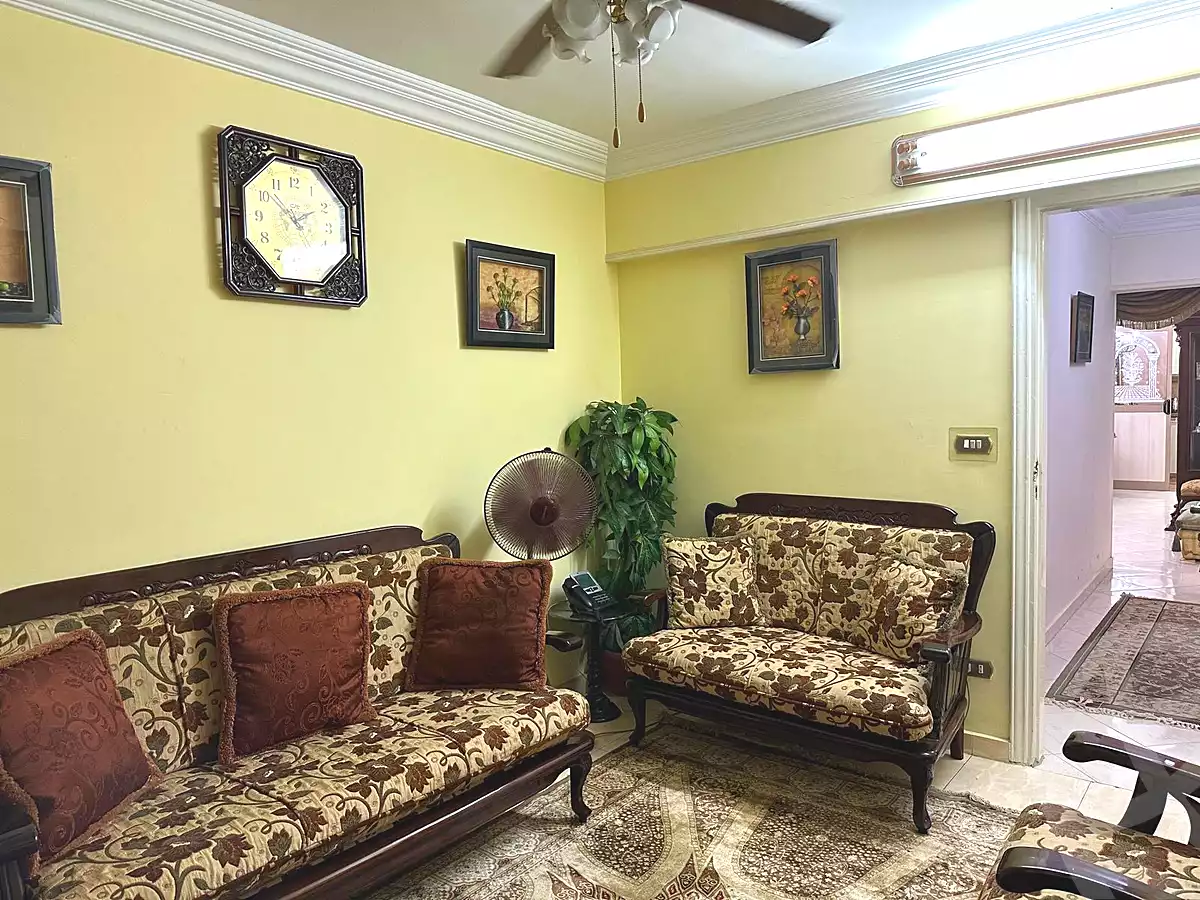 https://aqarmap.com.eg/en/listing/7094030-for-sale-alexandria-el-asafra-salman-el-farsi-st