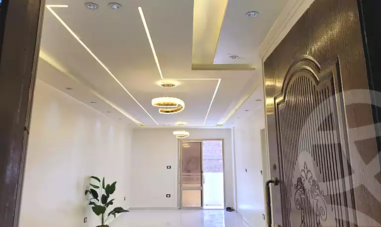 https://aqarmap.com.eg/en/listing/7094081-for-sale-alexandria-miami-shr-jml-bd-lnsr