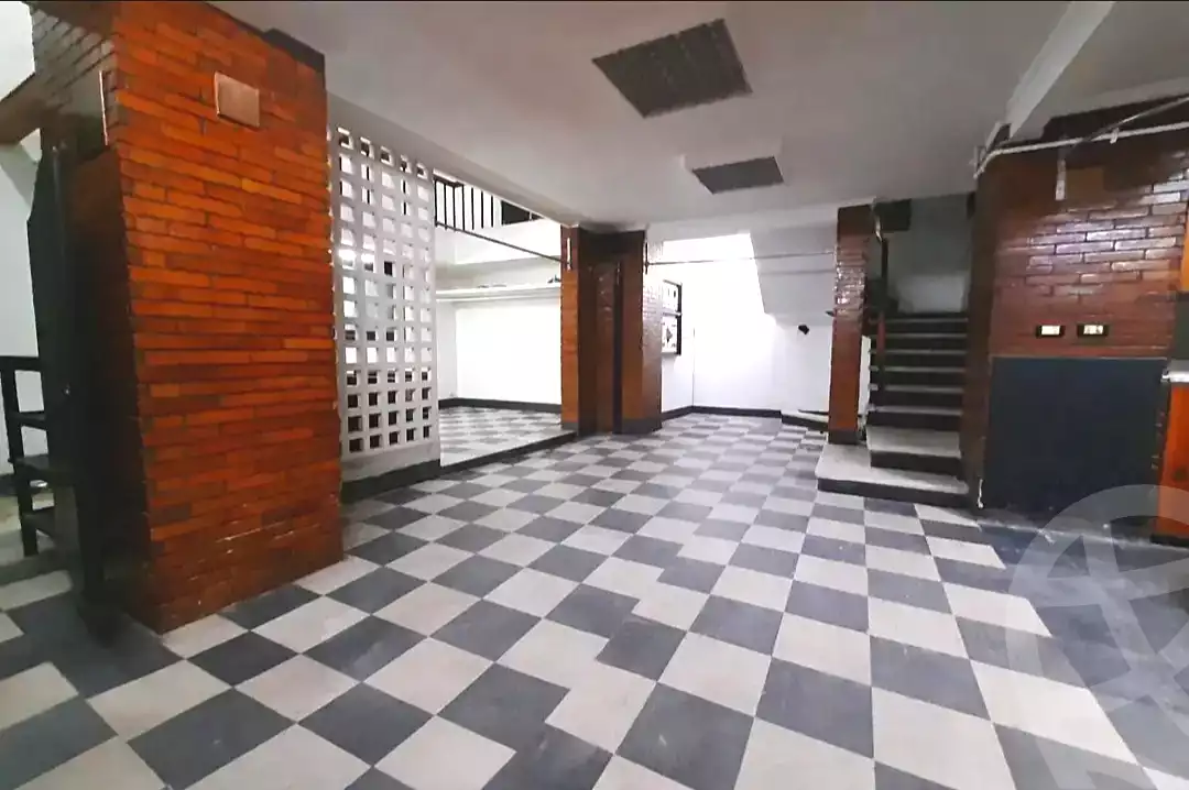 https://aqarmap.com.eg/ar/listing/7094196-for-sale-alexandria-camp-cesar-salah-zouhni-st
