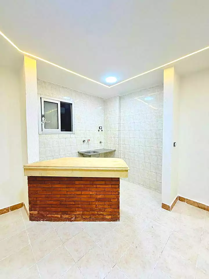 https://aqarmap.com.eg/ar/listing/7094238-for-sale-alexandria-al-agamy-shataa-el-nakheel-street-4
