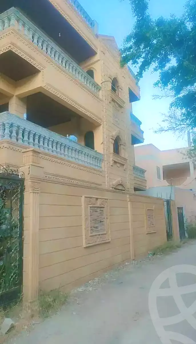 https://aqarmap.com.eg/en/listing/7094371-for-sale-alexandria-al-agamy-lbytsh