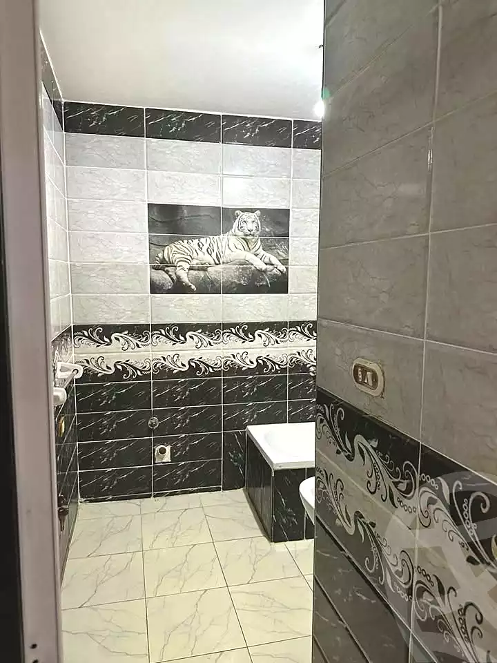 https://aqarmap.com.eg/ar/listing/7094391-for-sale-alexandria-al-agamy-el-hanouvel-al-asdakaa-st