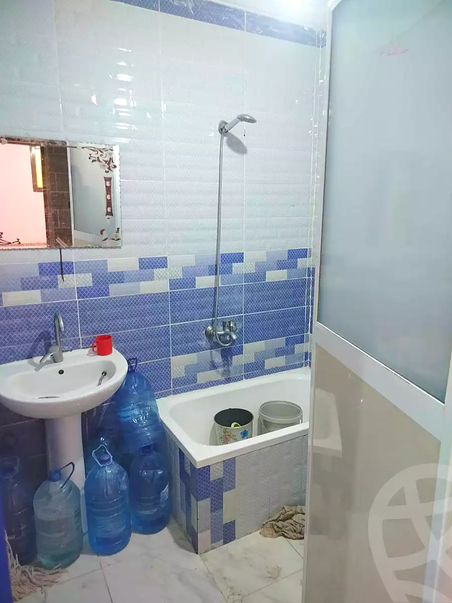 https://aqarmap.com.eg/ar/listing/7094396-for-sale-alexandria-al-agamy-el-hanouvel-al-asdakaa-st