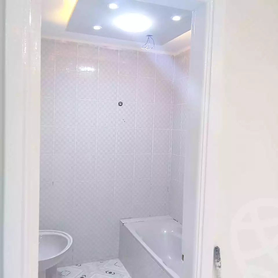 https://aqarmap.com.eg/ar/listing/7094402-for-sale-alexandria-al-agamy-bw-ywsf-el-forn-st