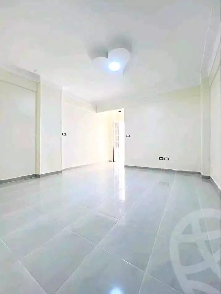 https://aqarmap.com.eg/ar/listing/7091473-for-sale-alexandria-al-agamy-shataa-el-nakheel