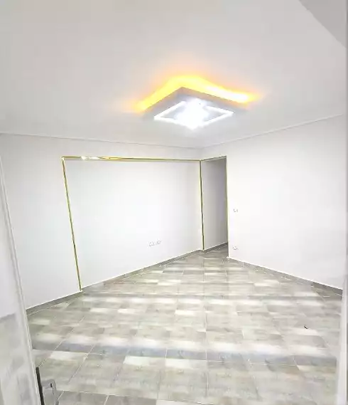 https://aqarmap.com.eg/ar/listing/7094578-for-sale-alexandria-bw-qyr-street-25