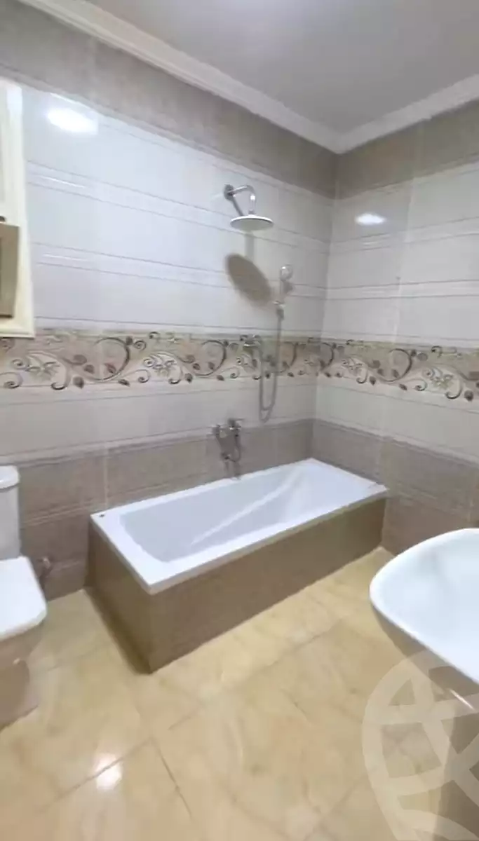 https://aqarmap.com.eg/en/listing/7094606-for-sale-cairo-elnozha-Streettt-27