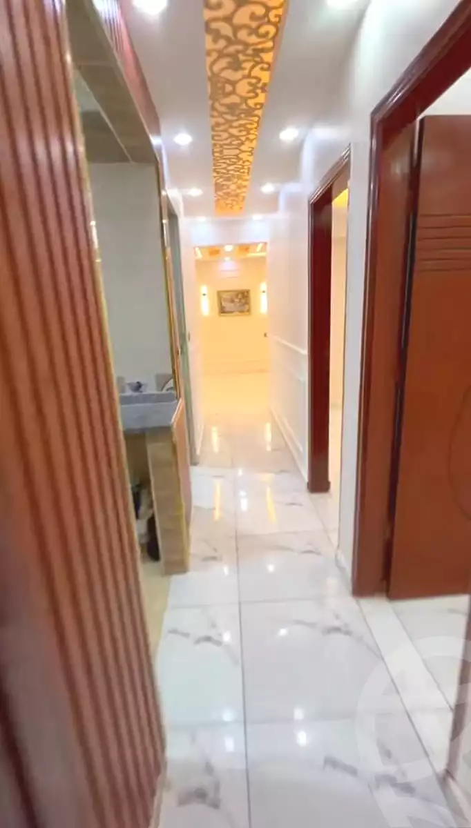 https://aqarmap.com.eg/en/listing/7094606-for-sale-cairo-elnozha-Streettt-27